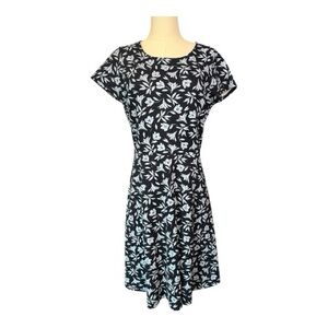 EUC Draper James navy & light blue floral a-line dress – size M